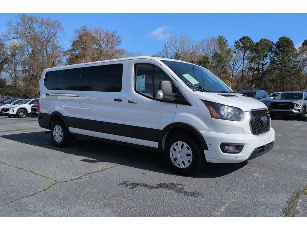 2024 Ford Transit Passenger Wagon XL