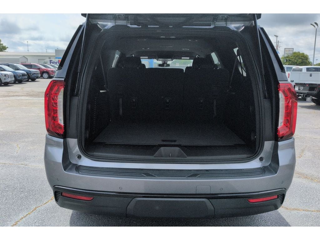 2022 GMC Yukon XL SLE