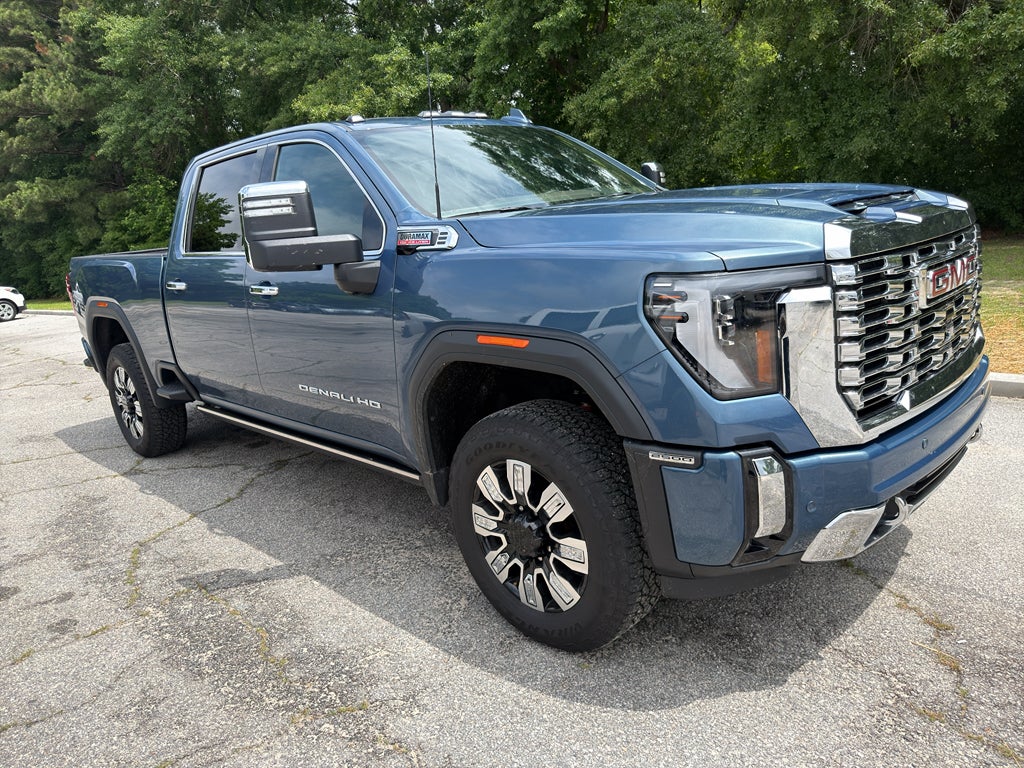 2025 GMC Sierra 2500 HD Denali