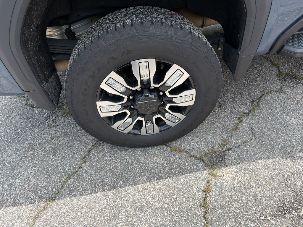 2025 GMC Sierra 2500 HD Denali