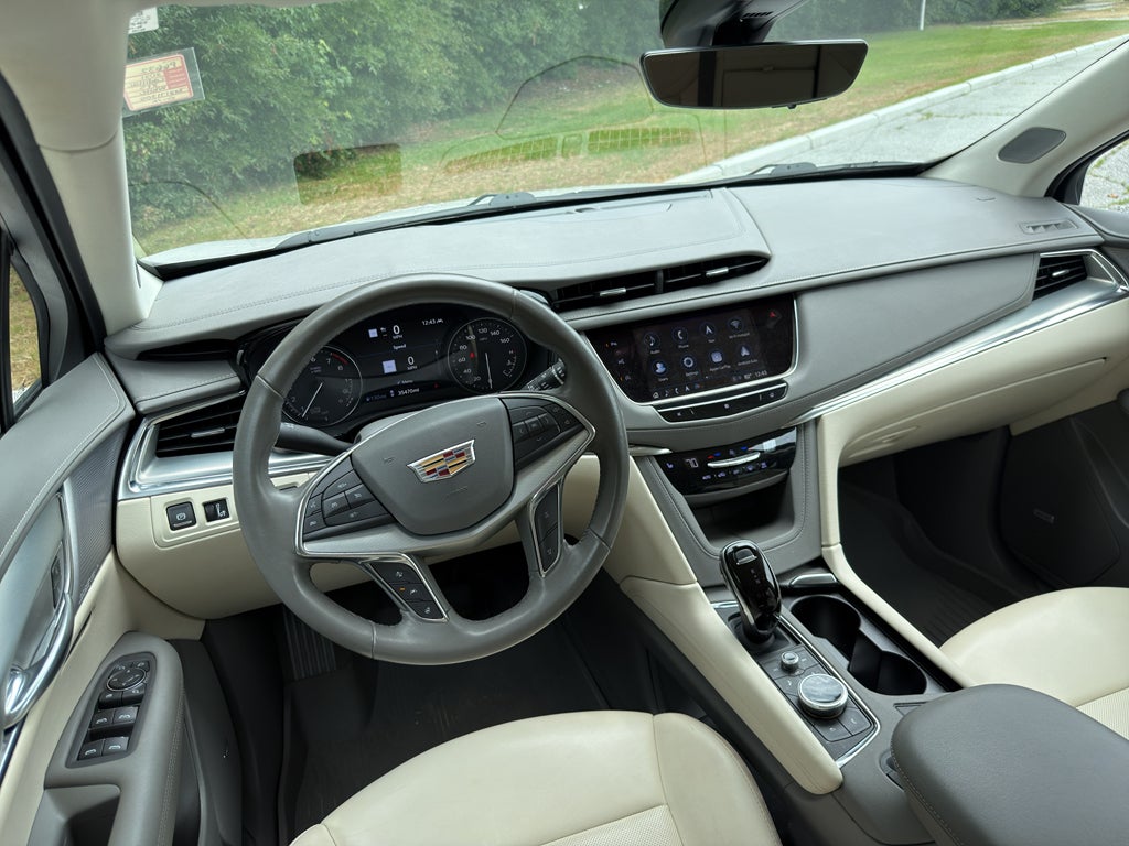 2021 Cadillac XT5 FWD Premium Luxury
