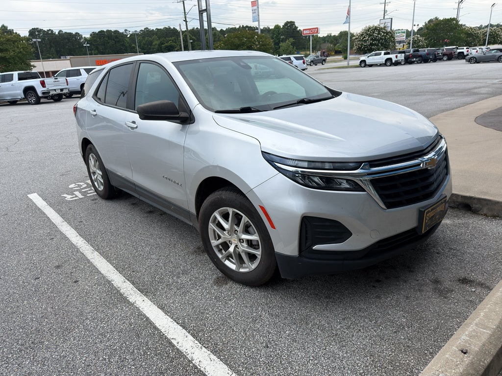 2022 Chevrolet Equinox LS