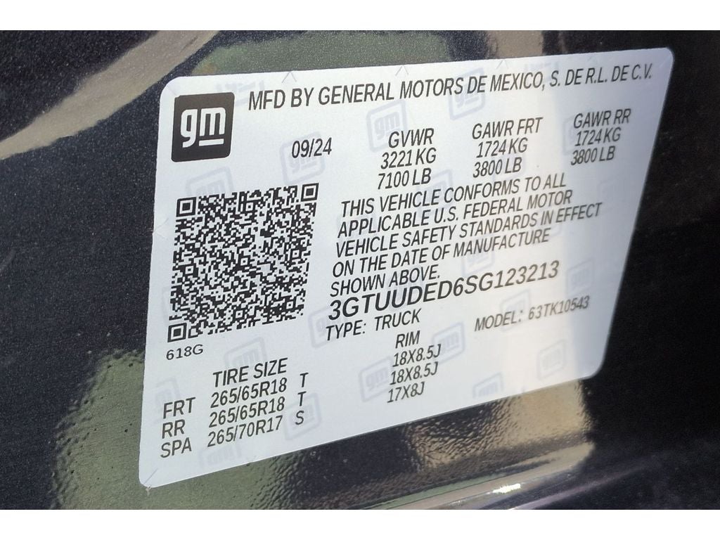 2025 GMC Sierra 1500 SLT